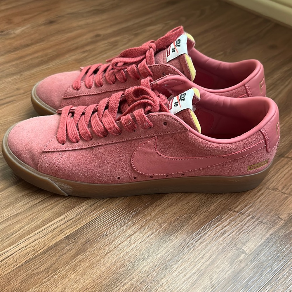 Nike SB Blazer Low GT Supreme Shoes